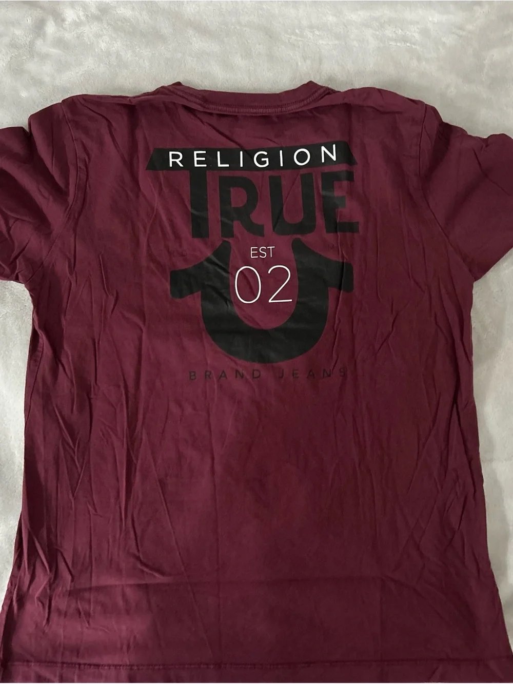 True Religion Men’s Short Sleeve Crew Tee in Burgundy Wine